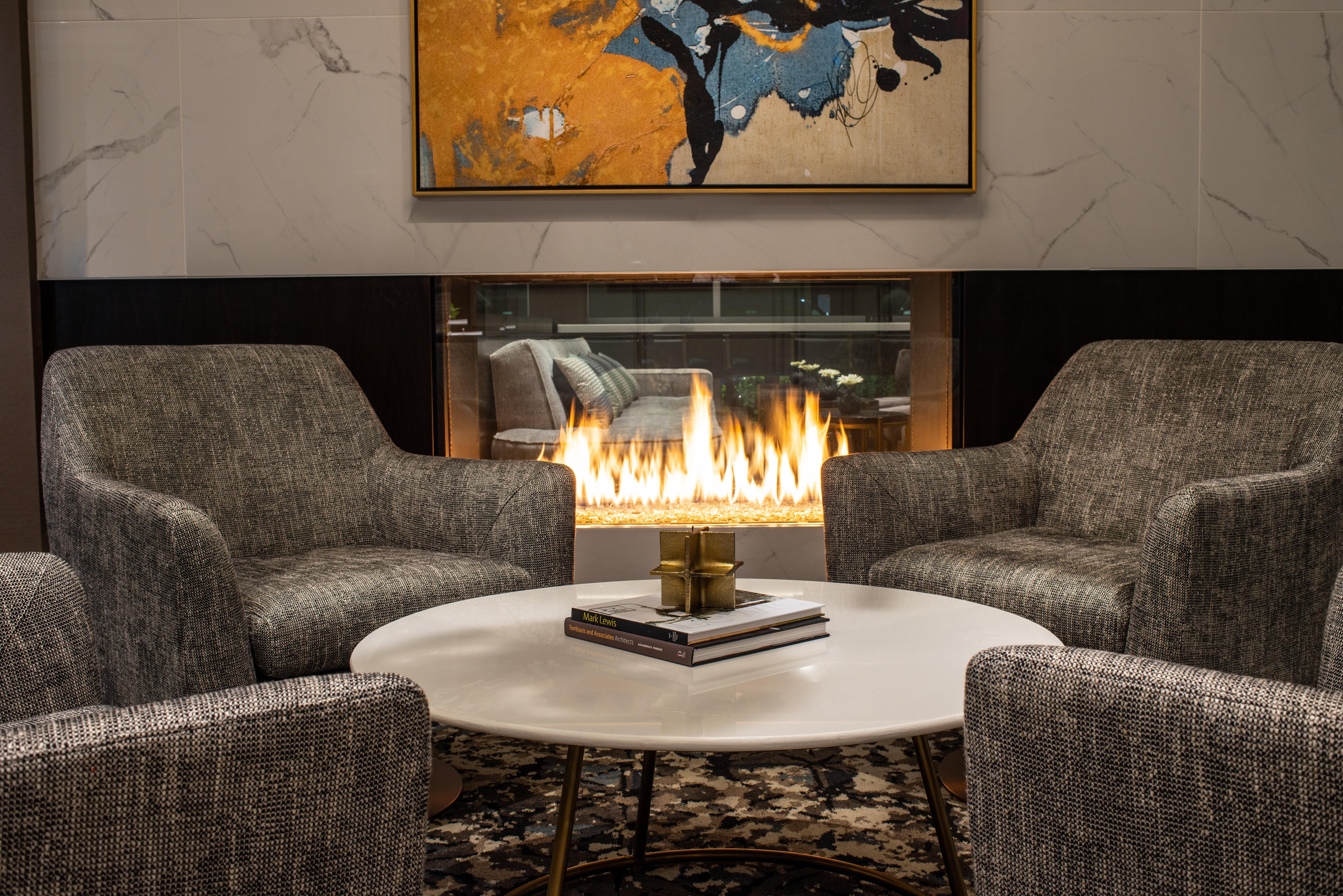 Boston Logan Airport - By Ihg 3* Chelsea